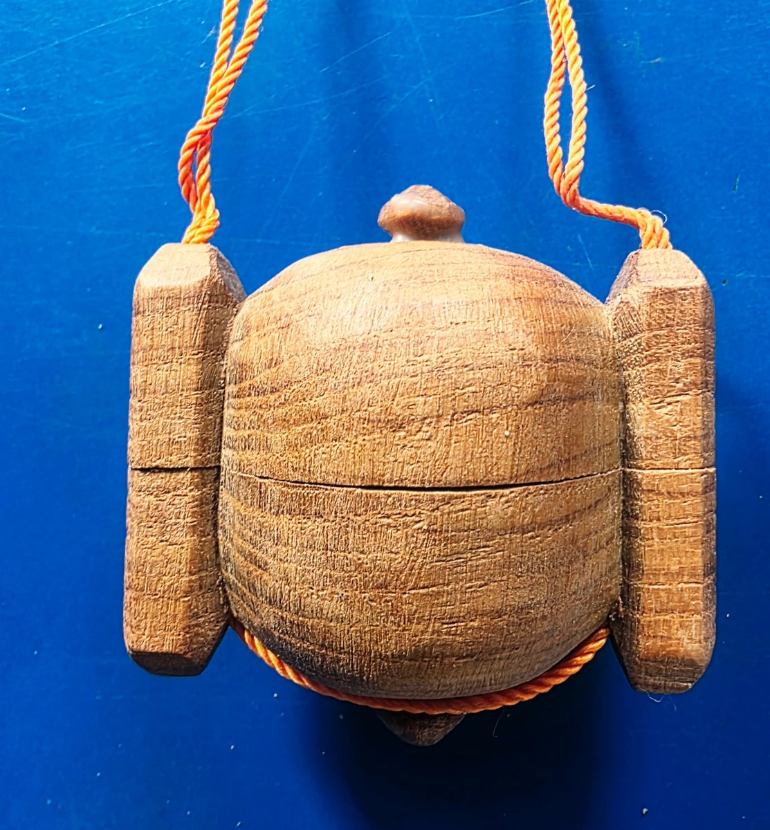 GANDHADA KARADAGI SANDALWOODEN Fragrance Gundgagi LINGA BOX , Chowk, Shivalinga Box