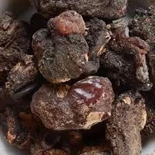 Drumstick Tree Resin (raw) / Murungai Pisin 250 GRams